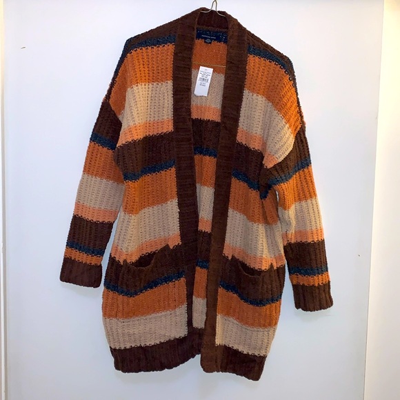 Knit Cardigan from American Eagle. NWT! - Picture 1 of 8